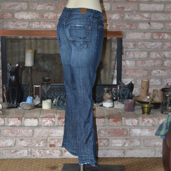 Lucky Brand Lola Boot Cut Denim Jeans Distressed - Picture 7 of 7